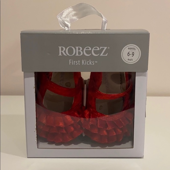 ROBEEZ Red Ruffle shoes ♥️ - Picture 3 of 4